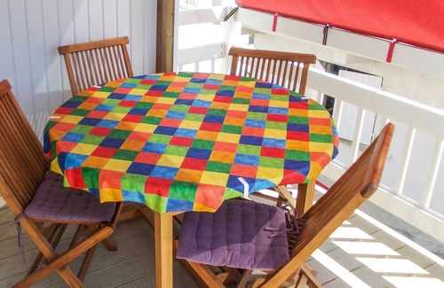 Gruissan Plage Chalet De Ski | Authentique chalet sur pilotis avec vue sur mer, 4 couchages, tout confort