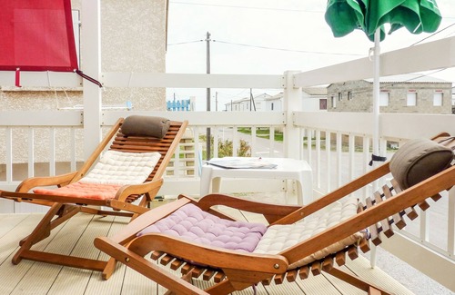 Gruissan Plage Chalet De Ski | Authentique chalet sur pilotis avec vue sur mer, 4 couchages, tout confort