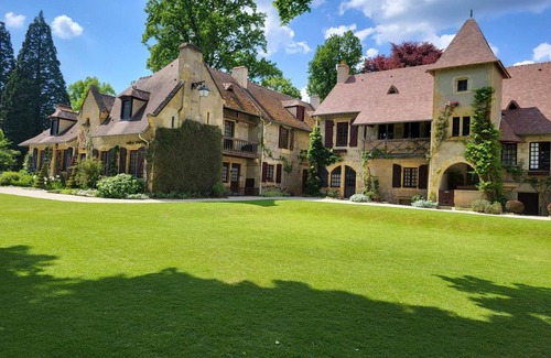 Lurcy-Levis Cottage | Maison authentique avec grand jardin et confort moderne à Lurcy-Lévis