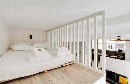 11th Arrondissement Appartement | Authentic Loft - 2BR 8P - Oberkampf