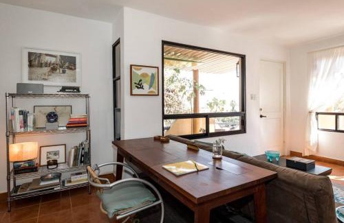 San Jose del Cabo Appartement | Authentic Loft Retreat Steps from Beach & Culture