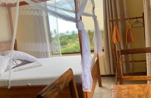 Bagamoyo Cabine | Authentic Mikoko Beach & Cottages
