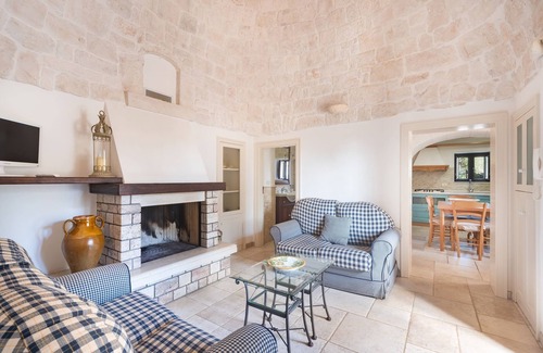 L'Assunta Villa | Trullo authentique à 12 minutes en voiture de la mer