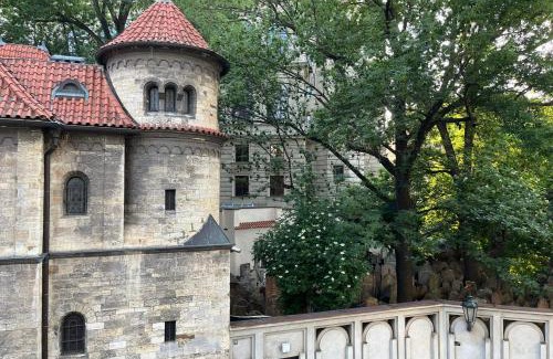 Josefov Appartement | Authentically stylish apartment with a mystical view GOLEM