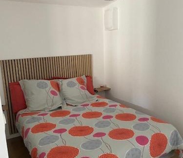 Prunay Appartement | Autour de la bulle