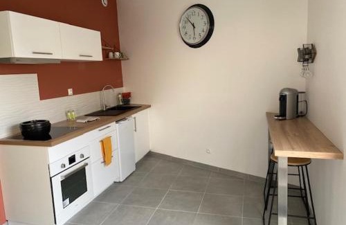 Prunay Appartement | Autour de la bulle