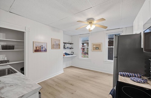 Bellevue Appartement | Autumn Loft 1br 1ba Travel Pad