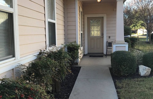Sun City Cottage | LAST MINUTE Discount - APRIL get-away SUN CITY, Georgetown, TX , near Austin