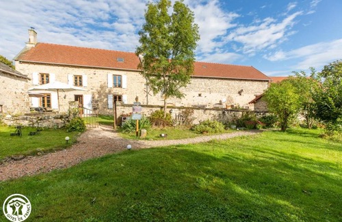 Saint-Priest-des-Champs Lit Et Petit-Déjeuner | Aux 2 Puys - Gîte "Le Lemptégy"