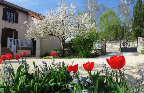 Braye-Sous-Faye Maison | Aux ACACIAS