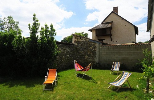 Braye-Sous-Faye Maison | Aux ACACIAS