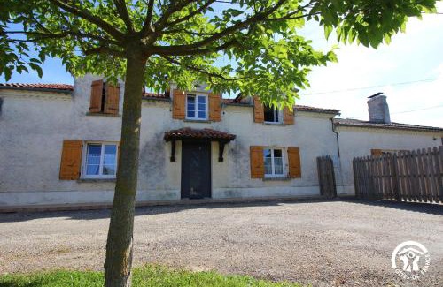 Lussan Maison | Aux Belles Vignes