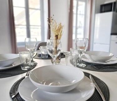 Auxerre Appartement | Aux'Cerfs - Vue cathédrale