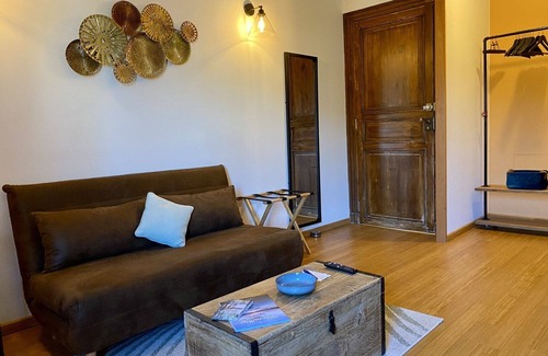 L'Honor-de-Cos Maison | Aux Coteaux D'aussac