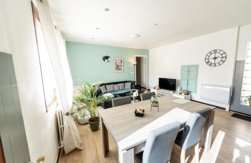 Plaine Centre Ville Appartement | Aux portes de Lyon Tout confort emplacement idéale Netflix