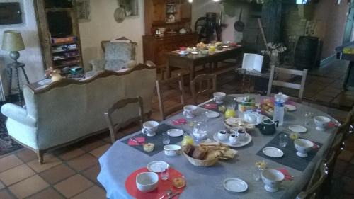 Pouilly-sous-Charlieu Lit Et Petit-Déjeuner | Aux Ronzières