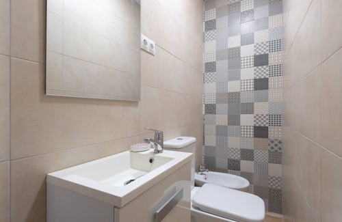 Parque Ayala Appartement | Auxi's Home - Three Bedroom Apartment, Sleeps 5