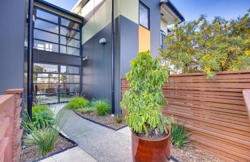 Petone Hôtel | Ava Lodge