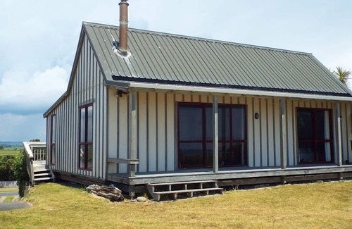 Pukehina Maison | Disponible maintenant pour votre courte pause estivale!