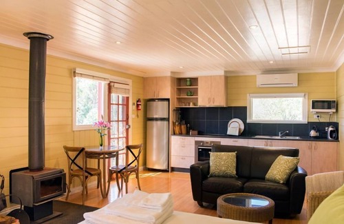 Elevated Plains Cottage | Villa spa privée Avalon - escapade idyllique en couple