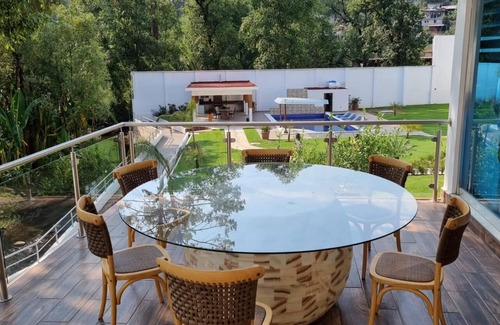 Avandaro Maison | Avandaro Forest House (rest in nature)