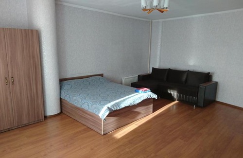 Tsentralnyy okrug Appartement | Avangard 72 on 50 years VLKSM 19