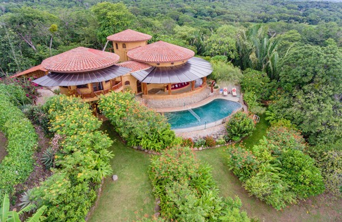 Rio Seco Maison | Luxueuse maison au sommet d'une colline, avec vue sur l'océan, à 5 minutes de la plage
