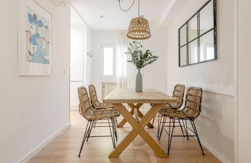 Camorritos Appartement | Avenida América - Cama King, AC, junto a la estación