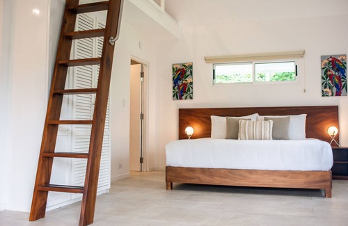 Montezuma Hôtel | Aves - Bali Deluxe King - Pool View