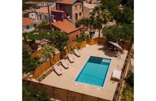 Sirili Villa | Avocado Villas