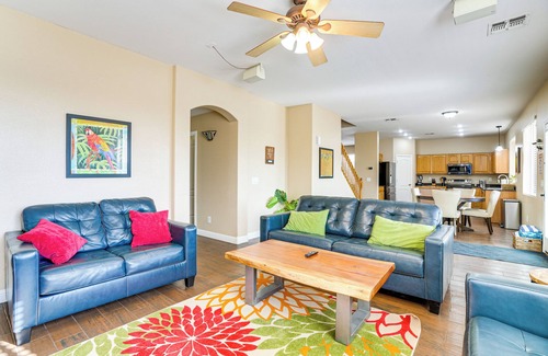 Crystal Gardens Maison | Avondale Abode: Pool, Lake Views & On-Site Fishing