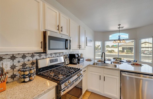 Coldwater Springs Maison | Avondale Home w/ Heated Pool & Putting Green!