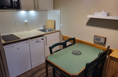 Avoriaz Appartement | Avoriaz 9ème, 4-5pers, Pied des pistes, Balcon, Plein Sud