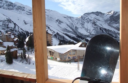 Avoriaz Appartement | AVORIAZ, PLEIN CENTRE, ETE 2024 , VIDEO PROJECTEUR