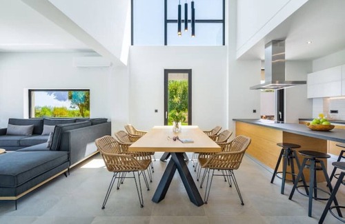 Pyrgos Psilonerou Villa | Avra Villa, Pirgos-villas , Heated pool , wonderful sea view