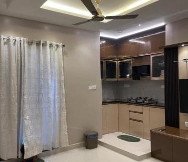 Kodambakkam Appartement | AVVAIRAM SERVICE APARTMENT G8