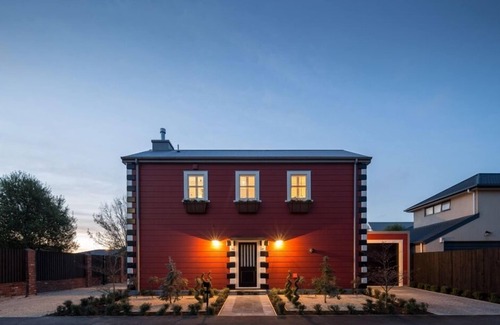 Christchurch Cottage | Réplique historique primée à Richmond