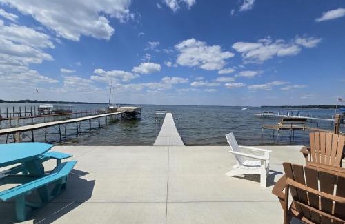 Orleans Maison | AWave From It All lakefront on Big Spirit Lake