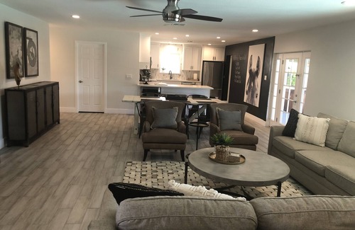 Scottsdale Estates Nine Maison | Awesome 5 Bed, 3 Bath, Great Old Town Location