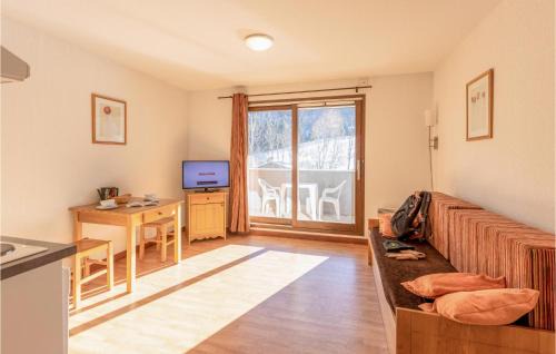 Les Bottieres Appartement | Awesome Apartment In Saint-Pancrace