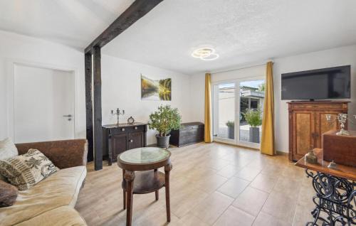 Ahrenshagen-Daskow Appartement | Awesome Apartment In Ahrenshagen-Daskow