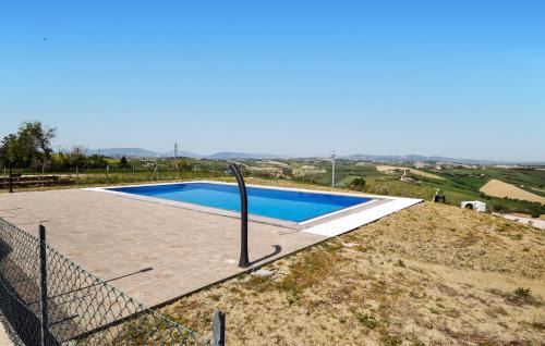 Ponte Rio Maison | Awesome Apartment In Terre Roveresche