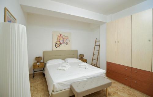 Falerna Marina Appartement | Awesome Apartment In Falerna Marina