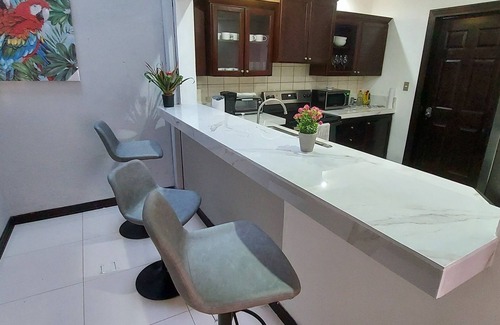 Bouvet Island Copropriété | Awesome condo steps from Cariari golf Club, SJO airport and many restaurants