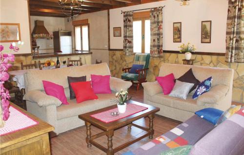 Montefrio Maison | Awesome Home In Montefrio