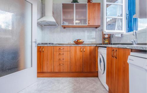 Sant Miquel de Fluvia Maison | Awesome Home In Sant Miquel De Fluvià