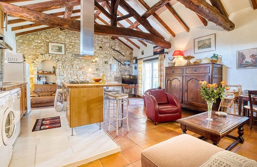 Gageac-et-Rouillac Maison | Awesome home in Gageac-et-Rouillac