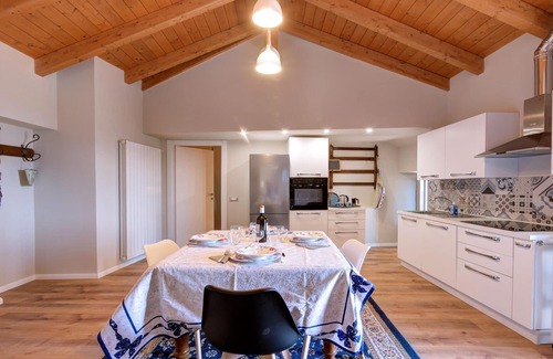 Bee Maison | Superbe maison à Albagnano di Bee