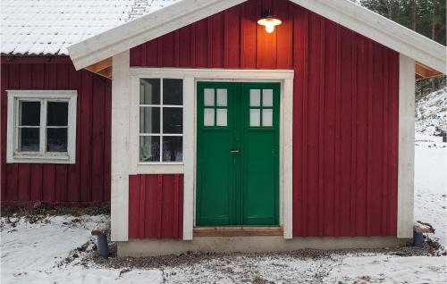 Malexander Maison | Awesome Home In Boxholm With Wifi
