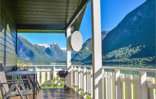 Fjaerland Maison | Awesome Home In Fjærland